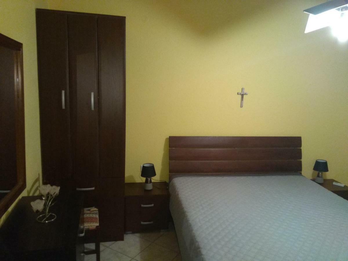 Leoni Apartment Skala Marion Luaran gambar